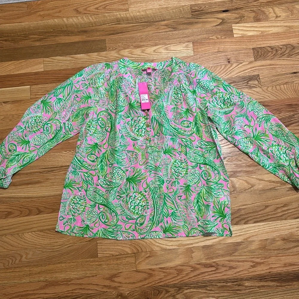 Lilly Pulitzer Elsa Silk Top Mandevilla Baby Fins And Flippers - Picture 5 of 9